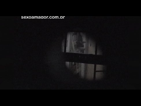 ❤️ Lourinho é filmado secretamente por um voyeur de bairro escondido atrás de tijolos ocos ❤️❌ Porno em nós pt.tube-sexer.ru ❌️❤